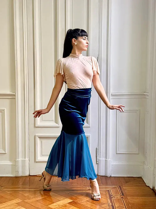 Conjunto nude y petróleo – Top Americano y Falda recta