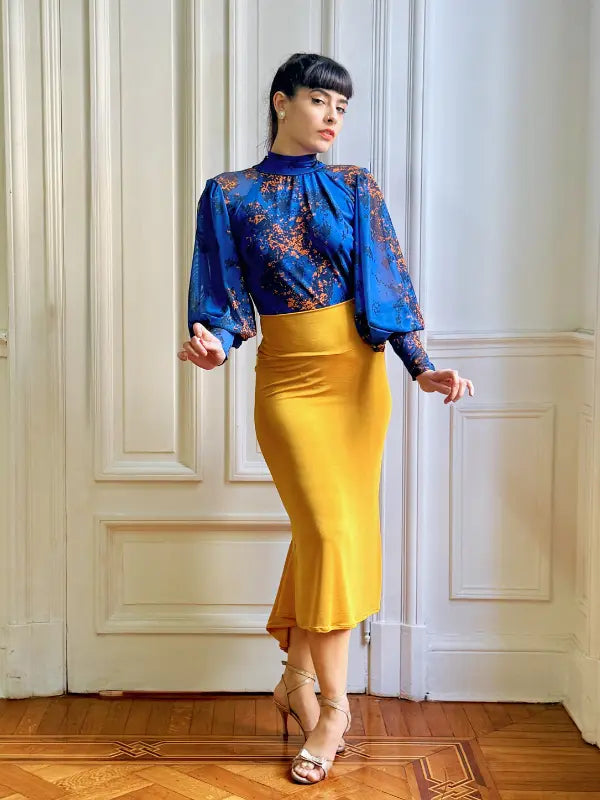 Conjunto azul y amarillo – Top París y Falda Quilla