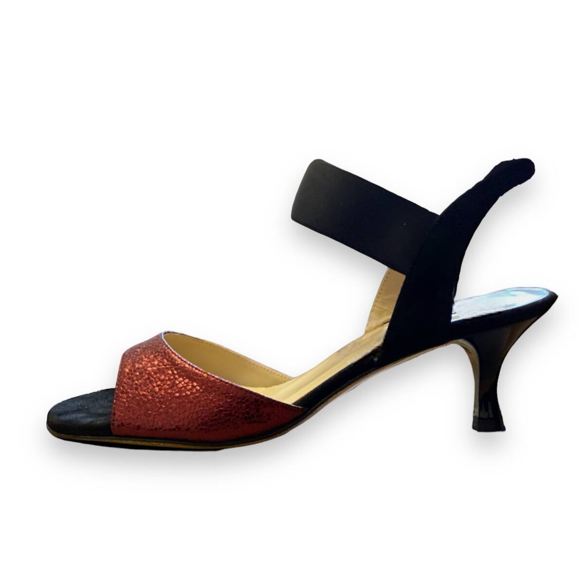 Becky Bordeaux Allure Metallic and Glossy Black Combo