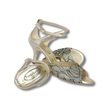 Women’s Tango Sandal with closed back | 55mm Heel, color: platin and lace